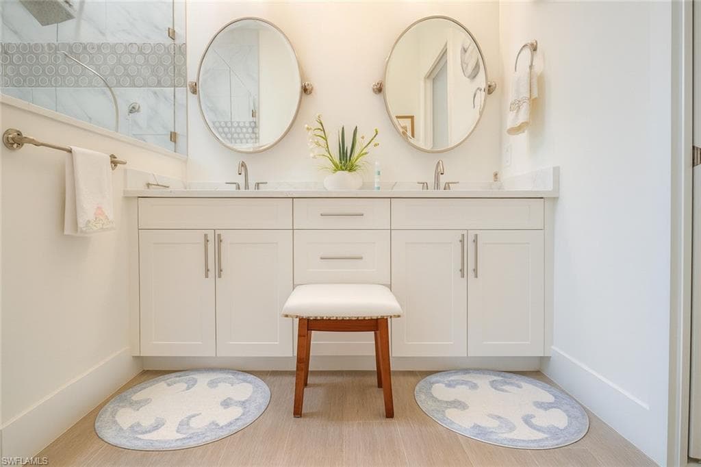 3068 2nd St NW, Naples, FL 34120-22