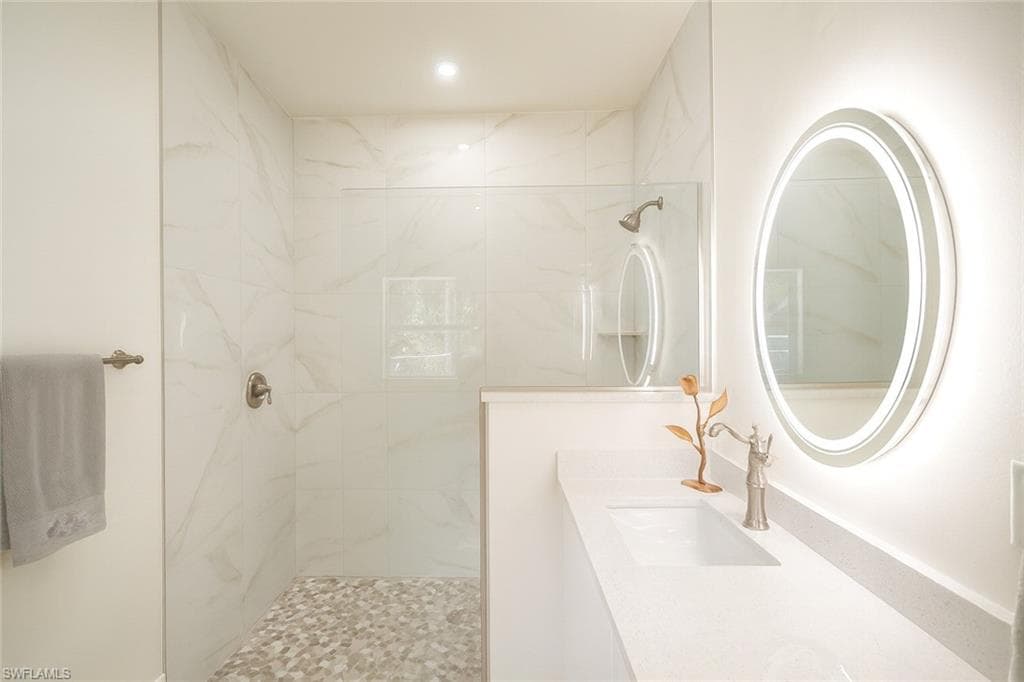 3068 2nd St NW, Naples, FL 34120-38