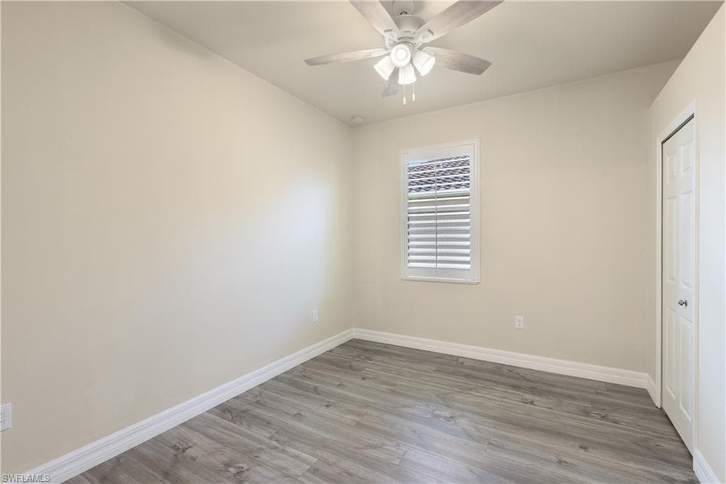 14496 Grapevine Dr, Naples, FL 34114-8