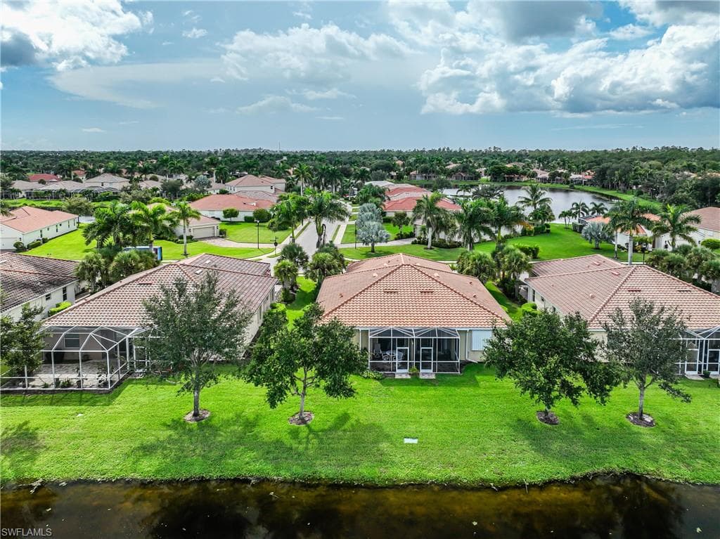 14496 Grapevine Dr, Naples, FL 34114-26