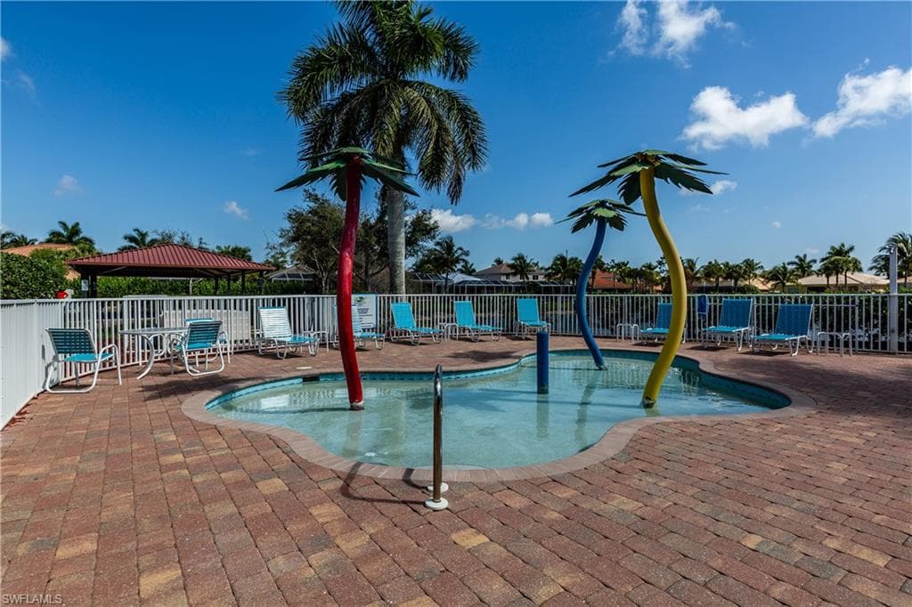 14496 Grapevine Dr, Naples, FL 34114-36