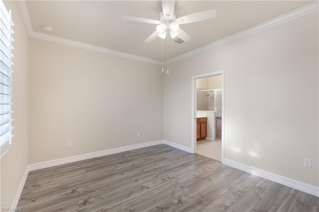 14496 Grapevine Dr, Naples, FL 34114-6