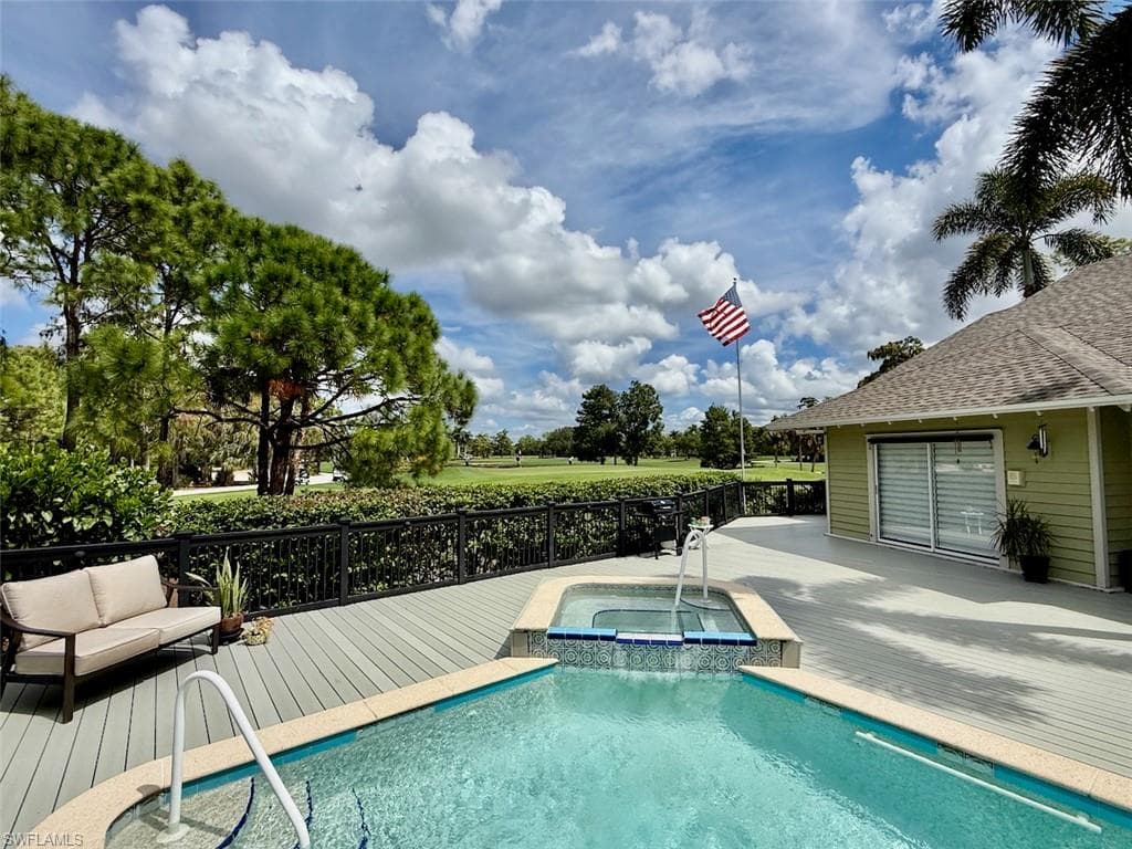 28 Golf Cottage Dr, Naples, FL 34105-31