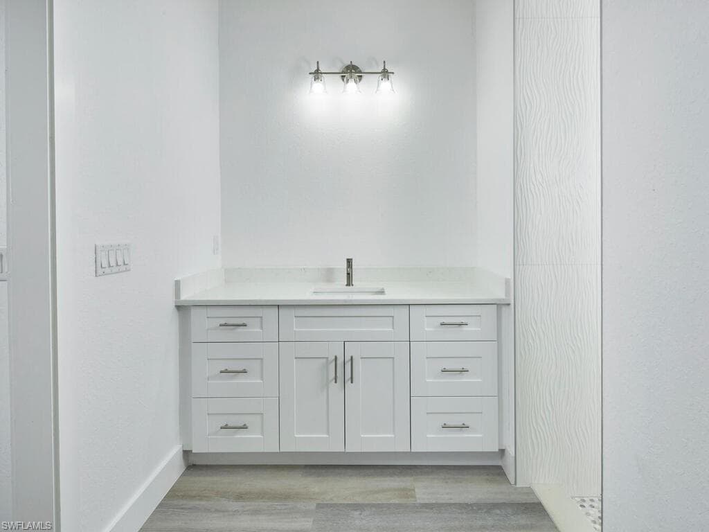 3677 Oil Well Rd, Naples, FL 34120-11