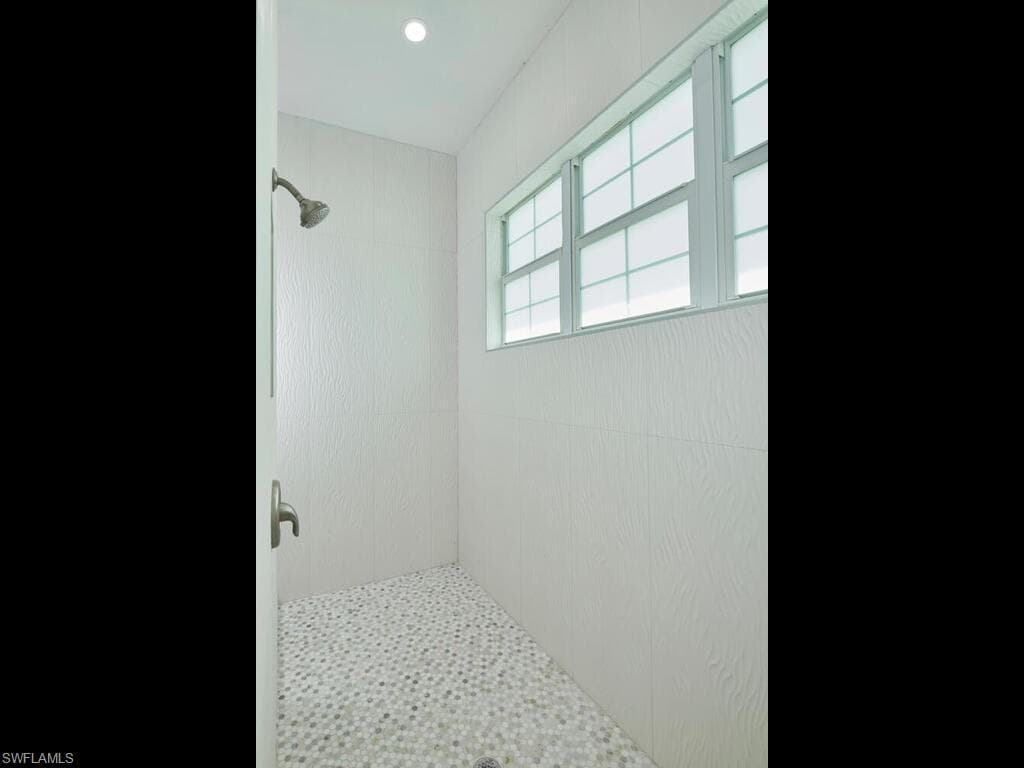 3677 Oil Well Rd, Naples, FL 34120-12