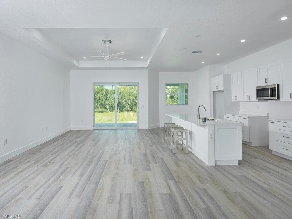 3677 Oil Well Rd, Naples, FL 34120-3