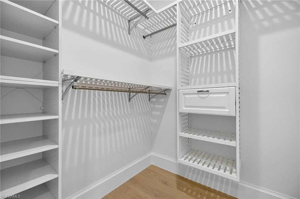 664 100th Ave N, Naples, FL 34108-25