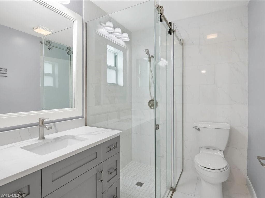 4220 11th Ave SW, Naples, FL 34116-11