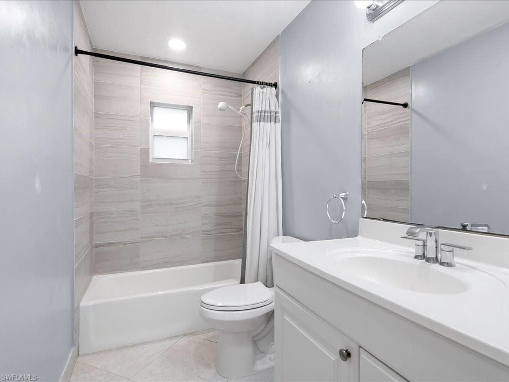 4220 11th Ave SW, Naples, FL 34116-16
