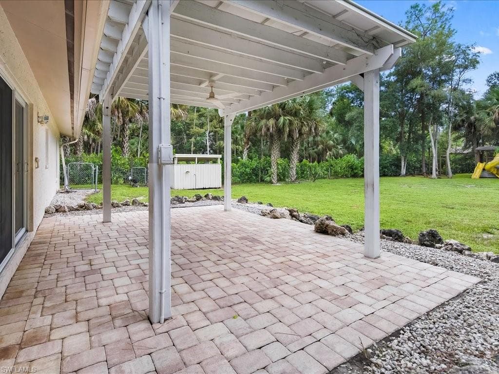 4220 11th Ave SW, Naples, FL 34116-18