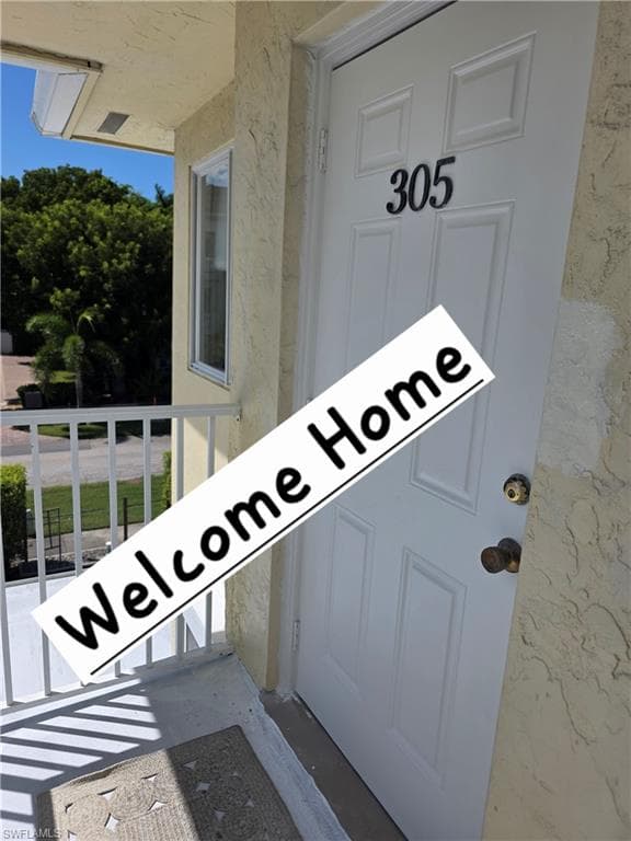 1100 8th Ave S 305a, Naples, FL 34102-3