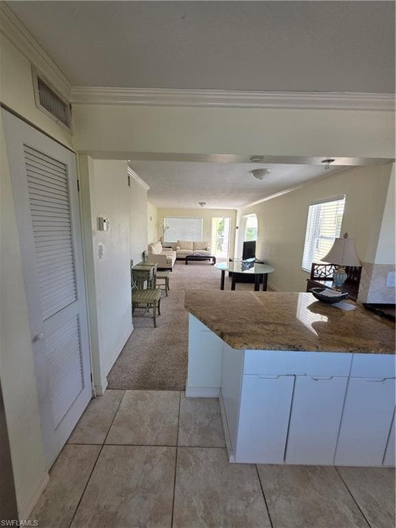 1100 8th Ave S 305a, Naples, FL 34102-5