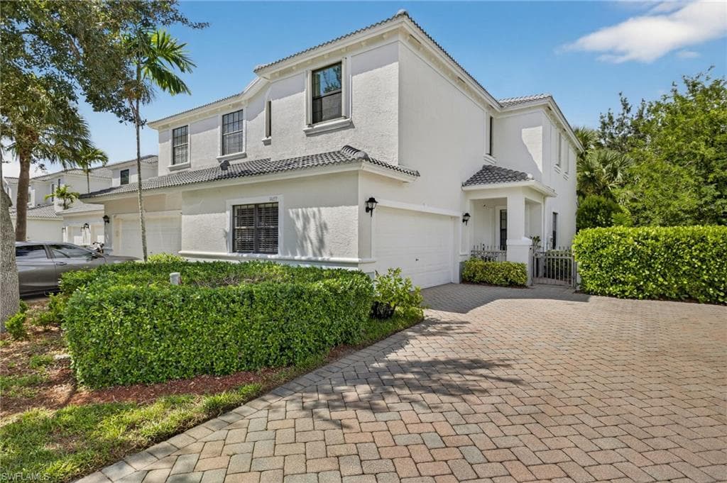14653 Sutherland Ave, Naples, FL 34119-1
