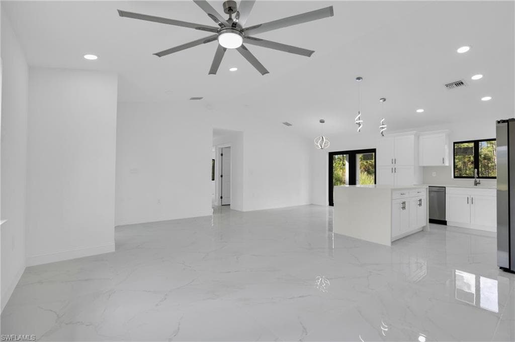 509 Eisenhower Blvd, Lehigh Acres, FL 33974-17