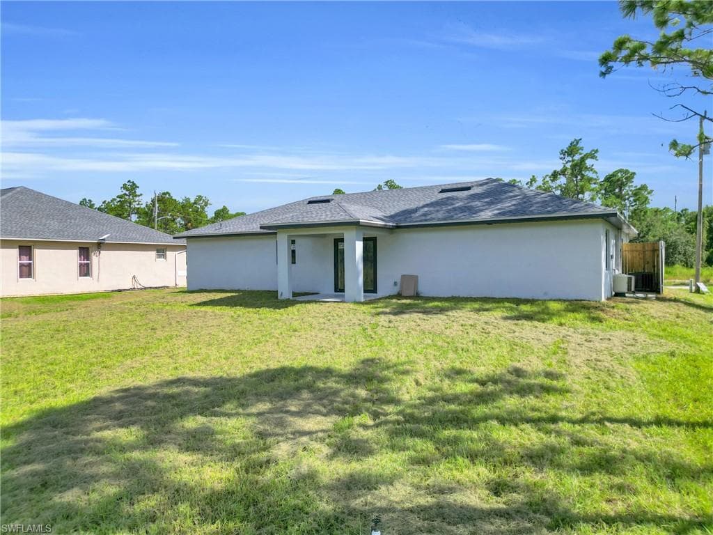 509 Eisenhower Blvd, Lehigh Acres, FL 33974-36