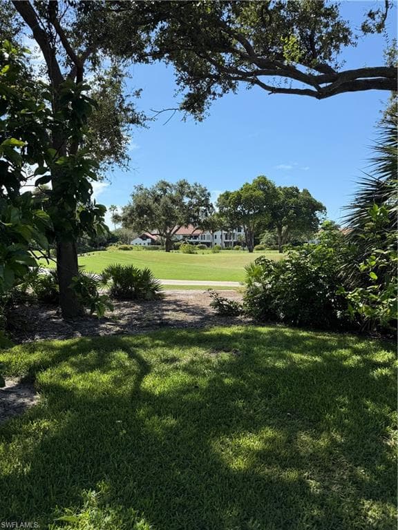 724 Bay Tree Ct, Naples, FL 34108-10