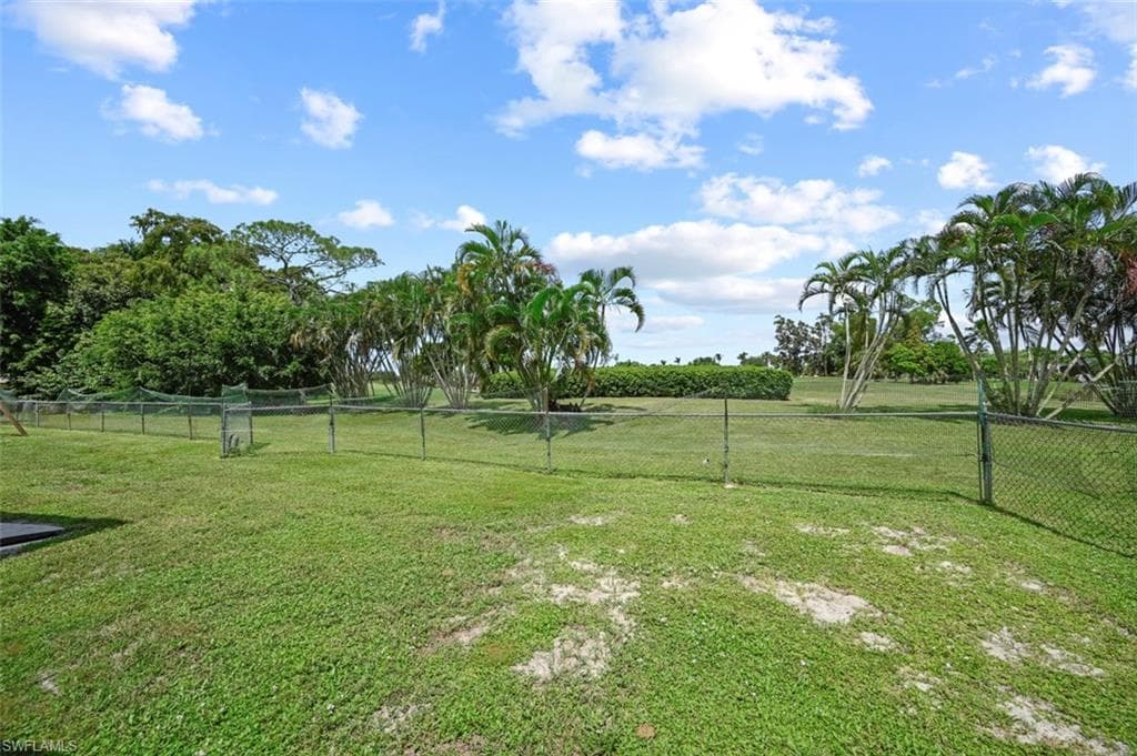 101-105 Saint Andrews Blvd, Naples, FL 34113-21