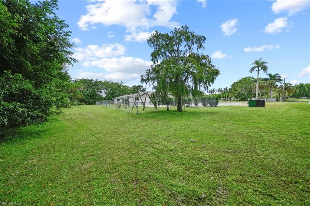 101-105 Saint Andrews Blvd, Naples, FL 34113-22