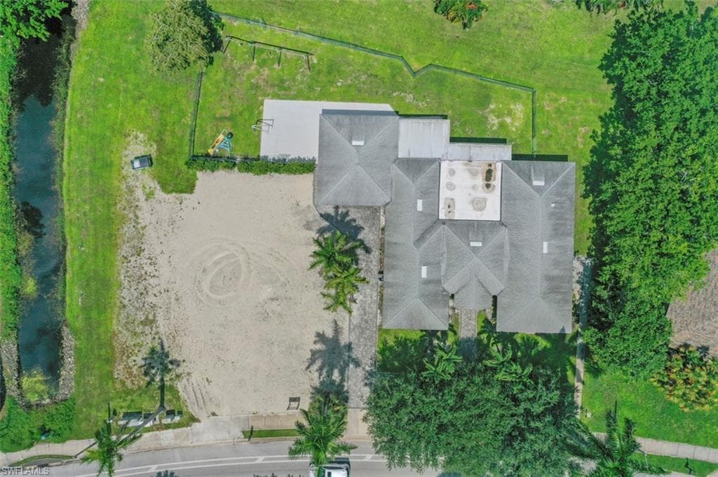 101-105 Saint Andrews Blvd, Naples, FL 34113-29