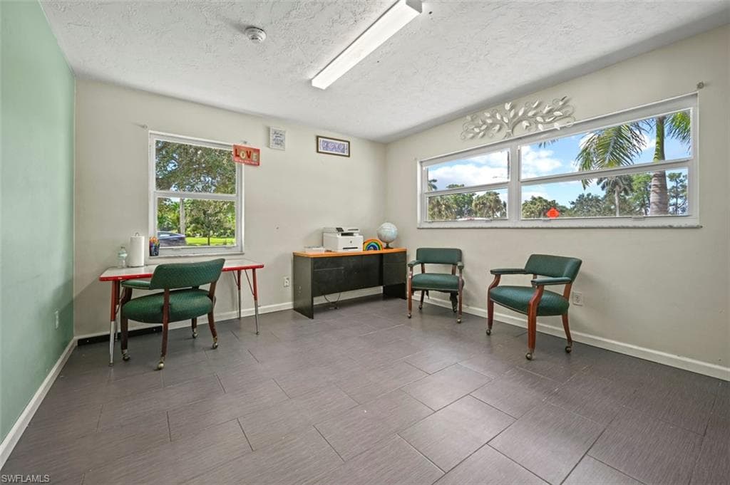 101-105 Saint Andrews Blvd, Naples, FL 34113-7