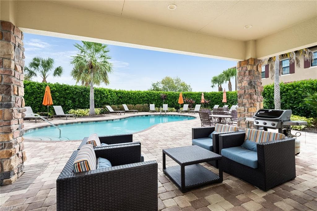9672 Montelanico Loop 102, Naples, FL 34119-24