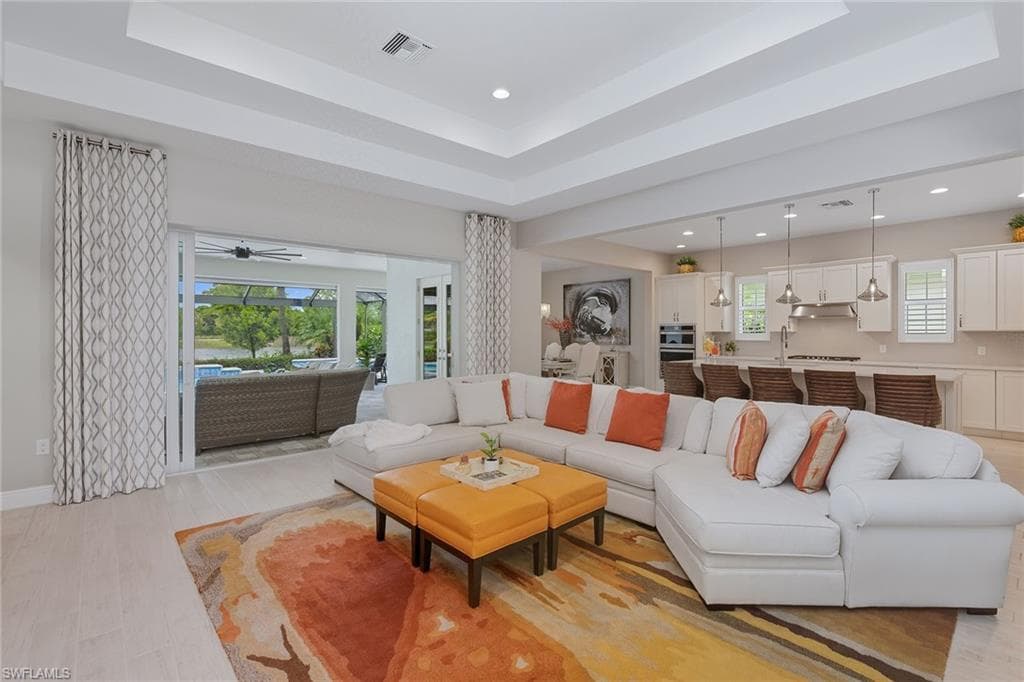 3199 Cotuit Ln, Naples, FL 34114-4