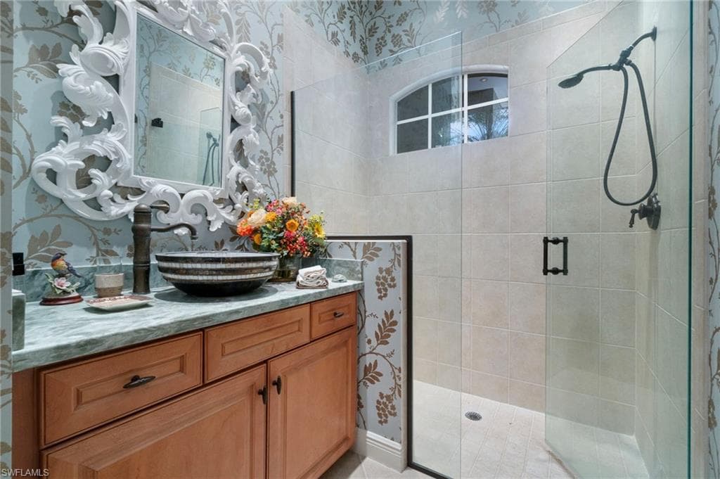 15516 Monterosso Ln 101, Naples, FL 34110-24