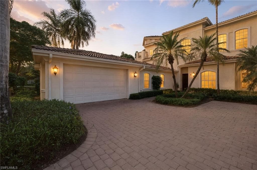 15516 Monterosso Ln 101, Naples, FL 34110-2