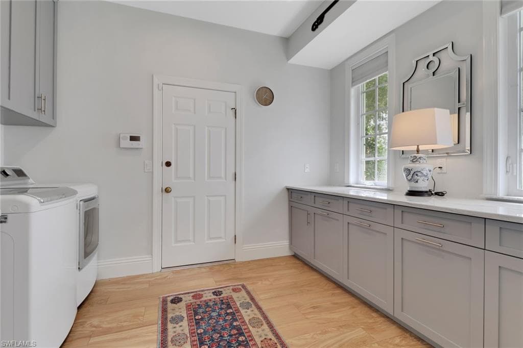 13101 Pond Apple Dr E, Naples, FL 34119-22