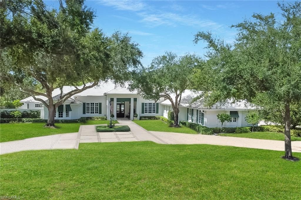 13101 Pond Apple Dr E, Naples, FL 34119-32
