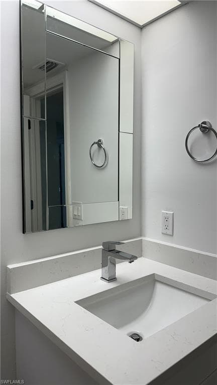 1526 A Trafalgar Ln J-102, Naples, FL 34116-23