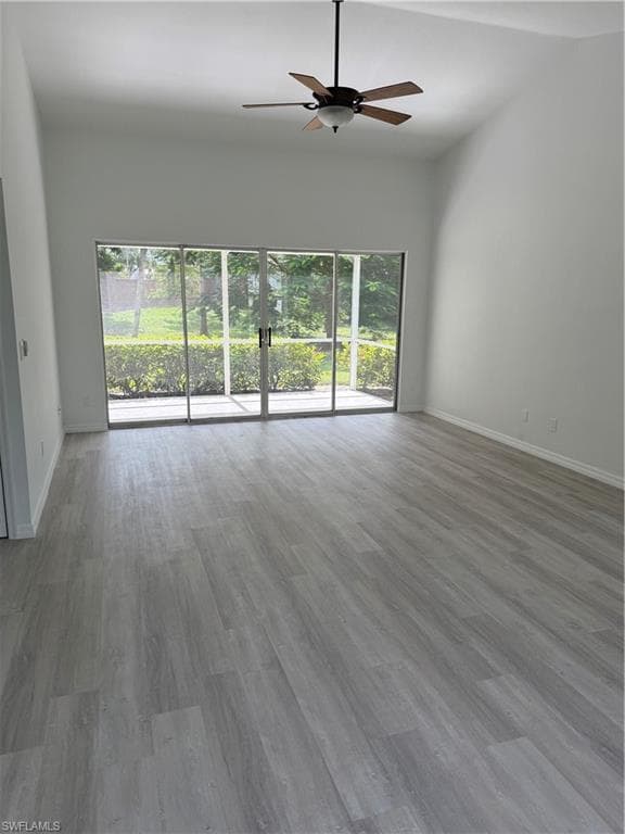 1526 A Trafalgar Ln J-102, Naples, FL 34116-7