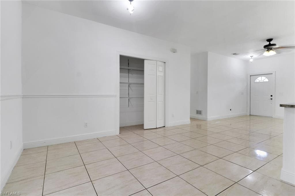 4310 28th Ave SE, Naples, FL 34117-7