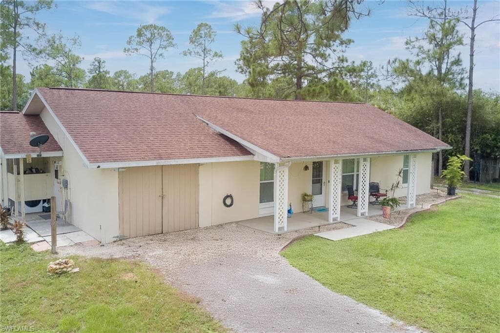 2940 10th Ave NE, Naples, FL 34120-26