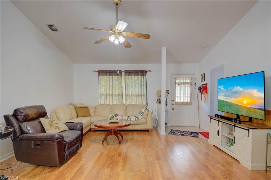 2940 10th Ave NE, Naples, FL 34120-3