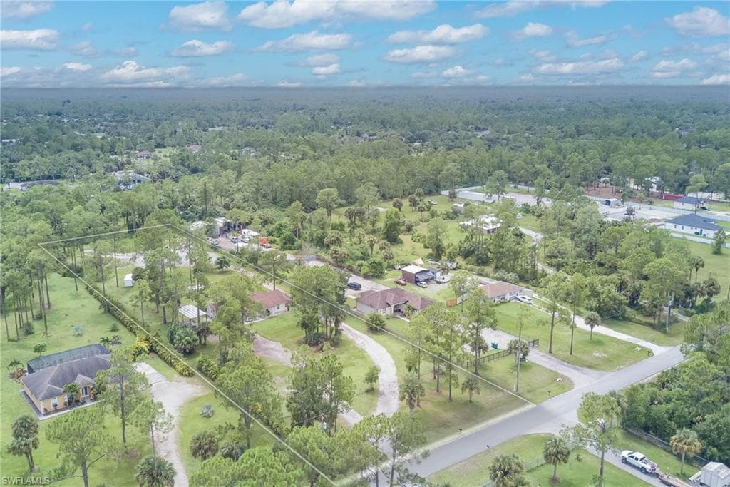2940 10th Ave NE, Naples, FL 34120-4