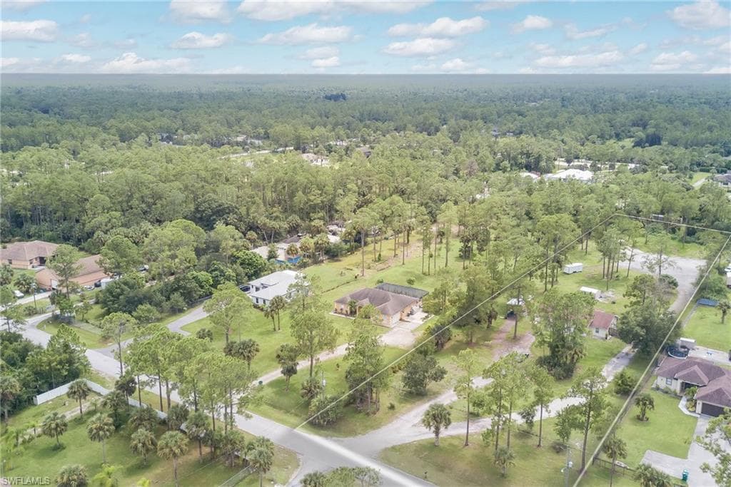 2940 10th Ave NE, Naples, FL 34120-5