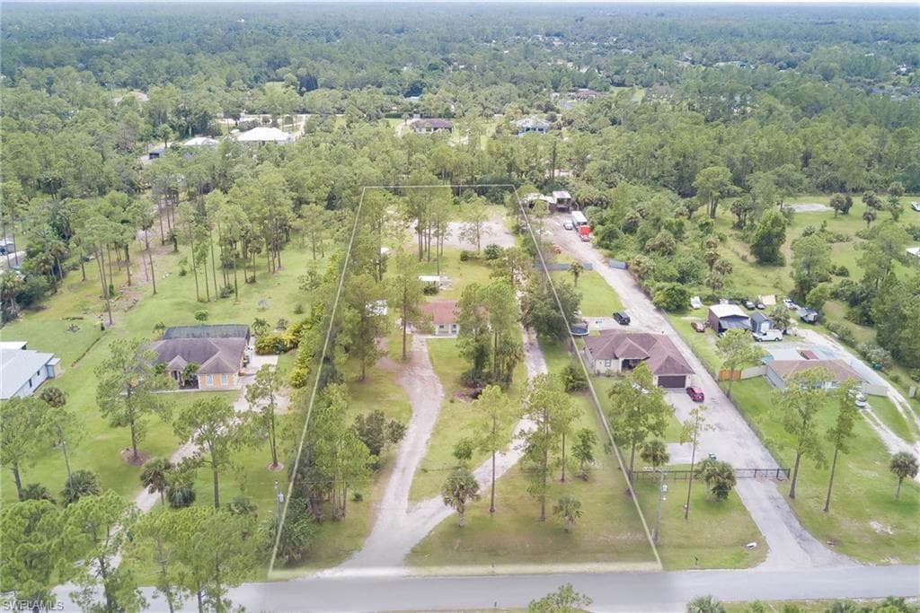 2940 10th Ave NE, Naples, FL 34120-6