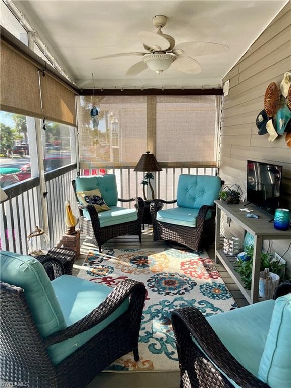 1316 Diamond Lake Cir, Naples, FL 34114-13