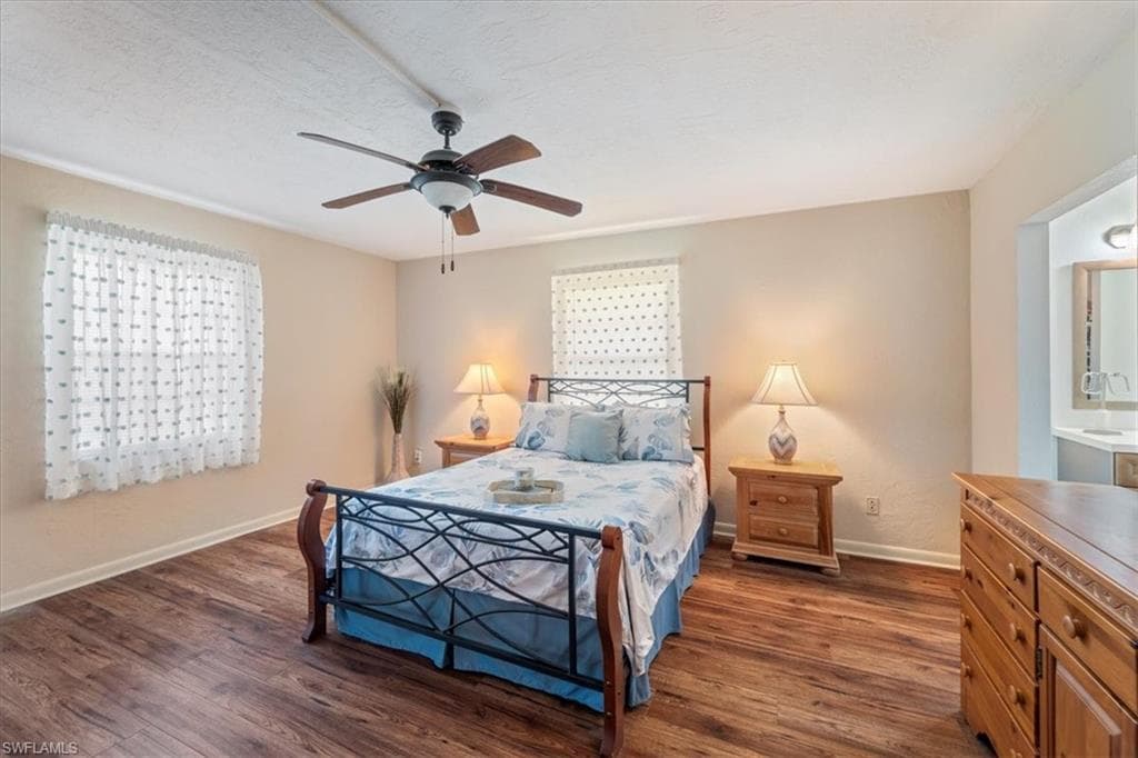 141 Cypress Way E D, Naples, FL 34110-15