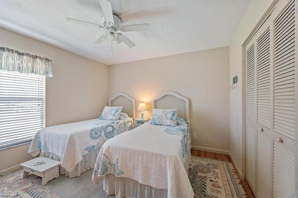 141 Cypress Way E D, Naples, FL 34110-18