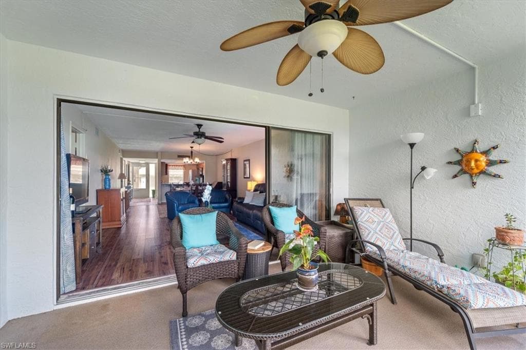 141 Cypress Way E D, Naples, FL 34110-21