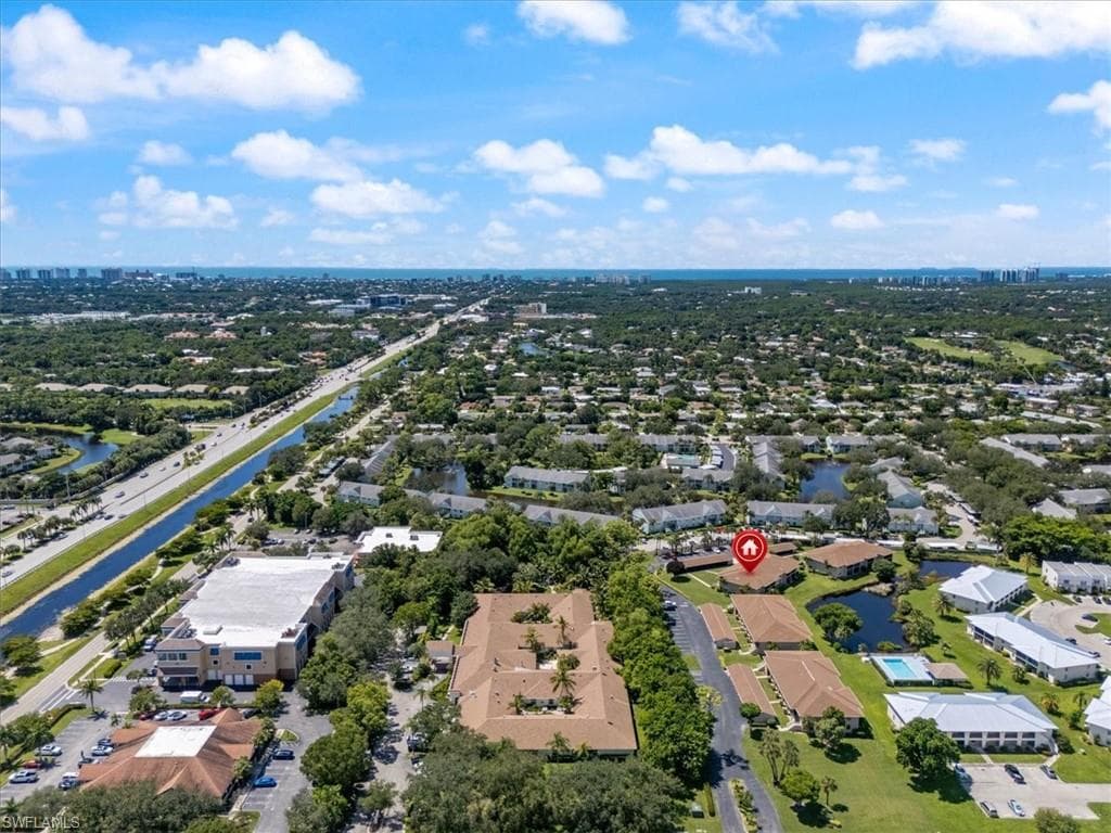 141 Cypress Way E D, Naples, FL 34110-4