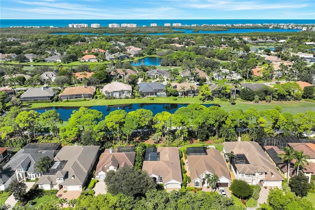 237 Charleston Ct, Naples, FL 34110-35