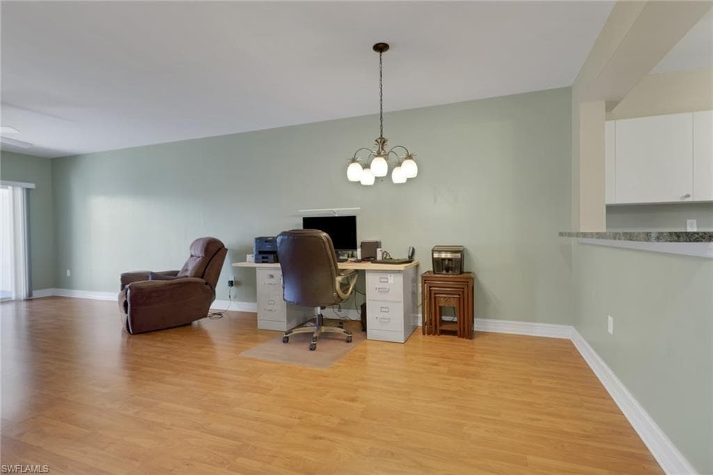 7819 Regal Heron Cir 203, Naples, FL 34104-9