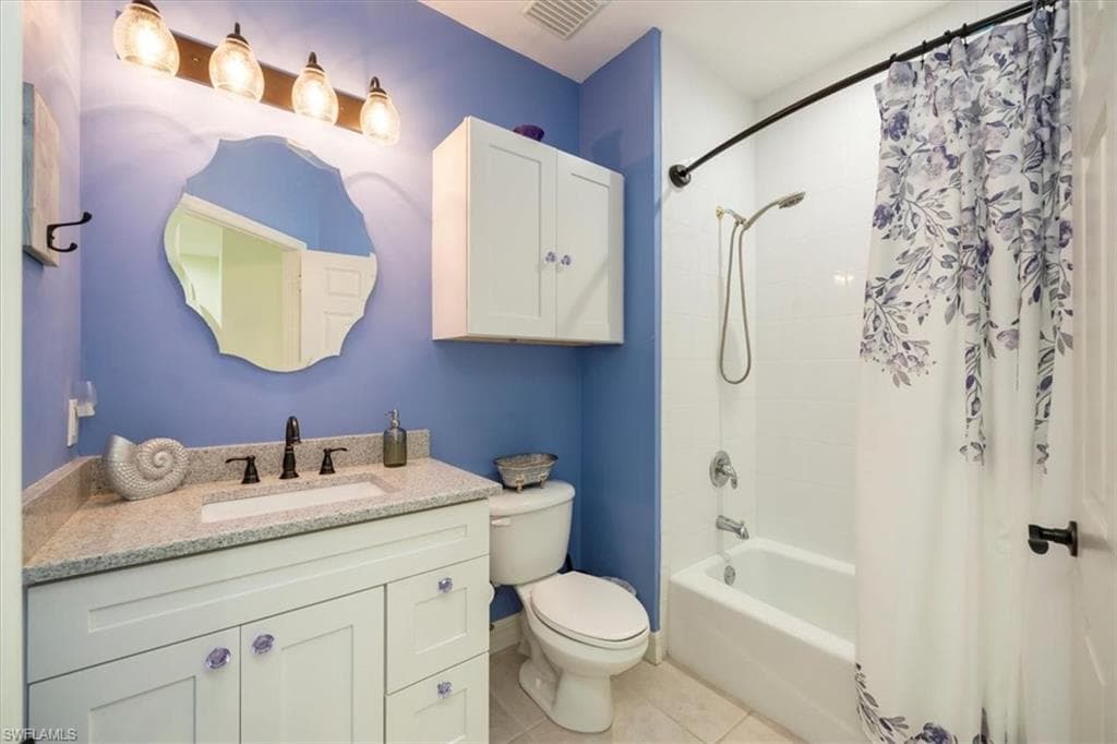 8315 Big Acorn Cir 902, Naples, FL 34119-21
