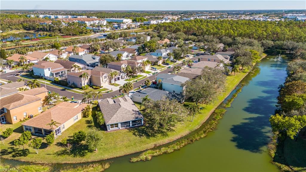 8315 Big Acorn Cir 902, Naples, FL 34119-34