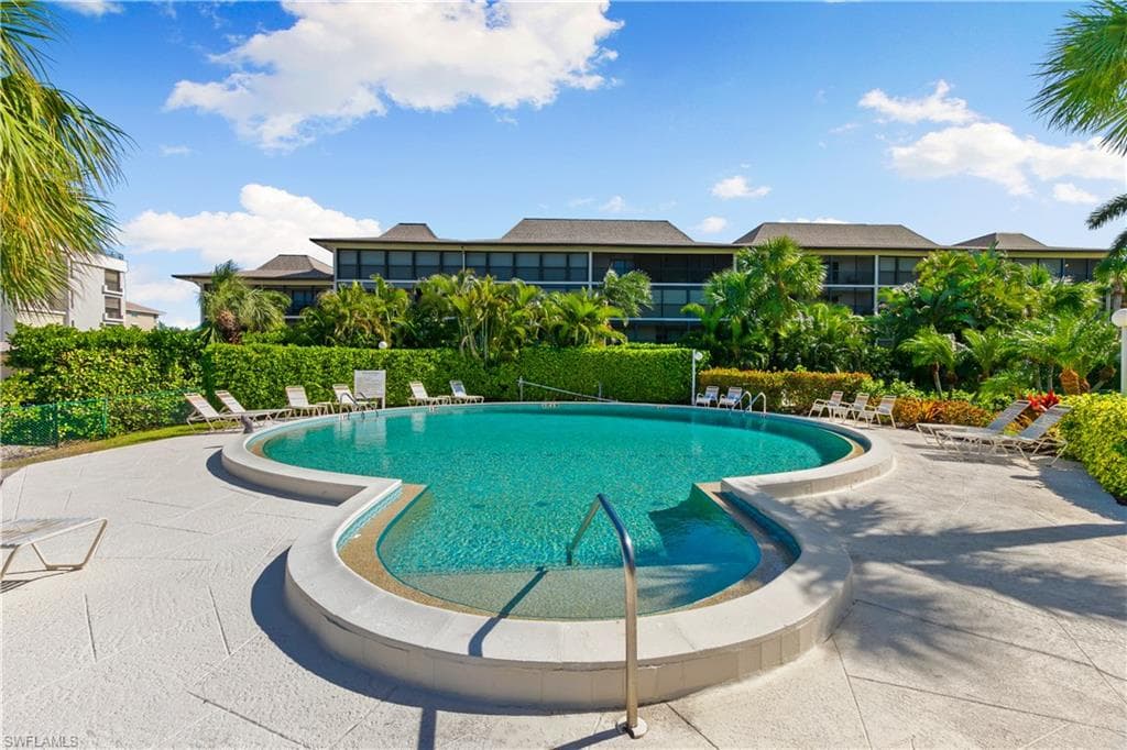 1041 Swallow Ave 303, Marco Island, FL 34145-26