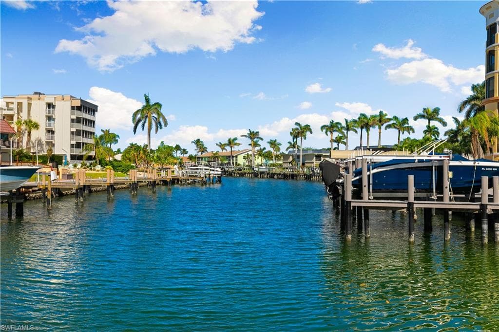 1041 Swallow Ave 303, Marco Island, FL 34145-31