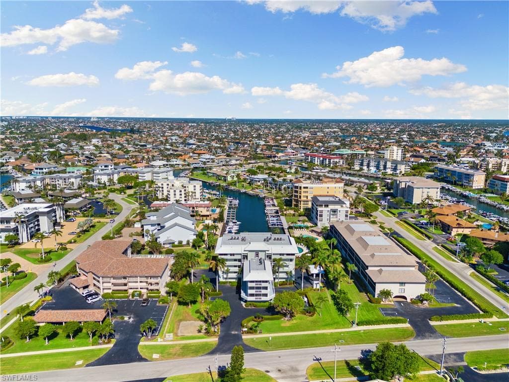 1041 Swallow Ave 303, Marco Island, FL 34145-34